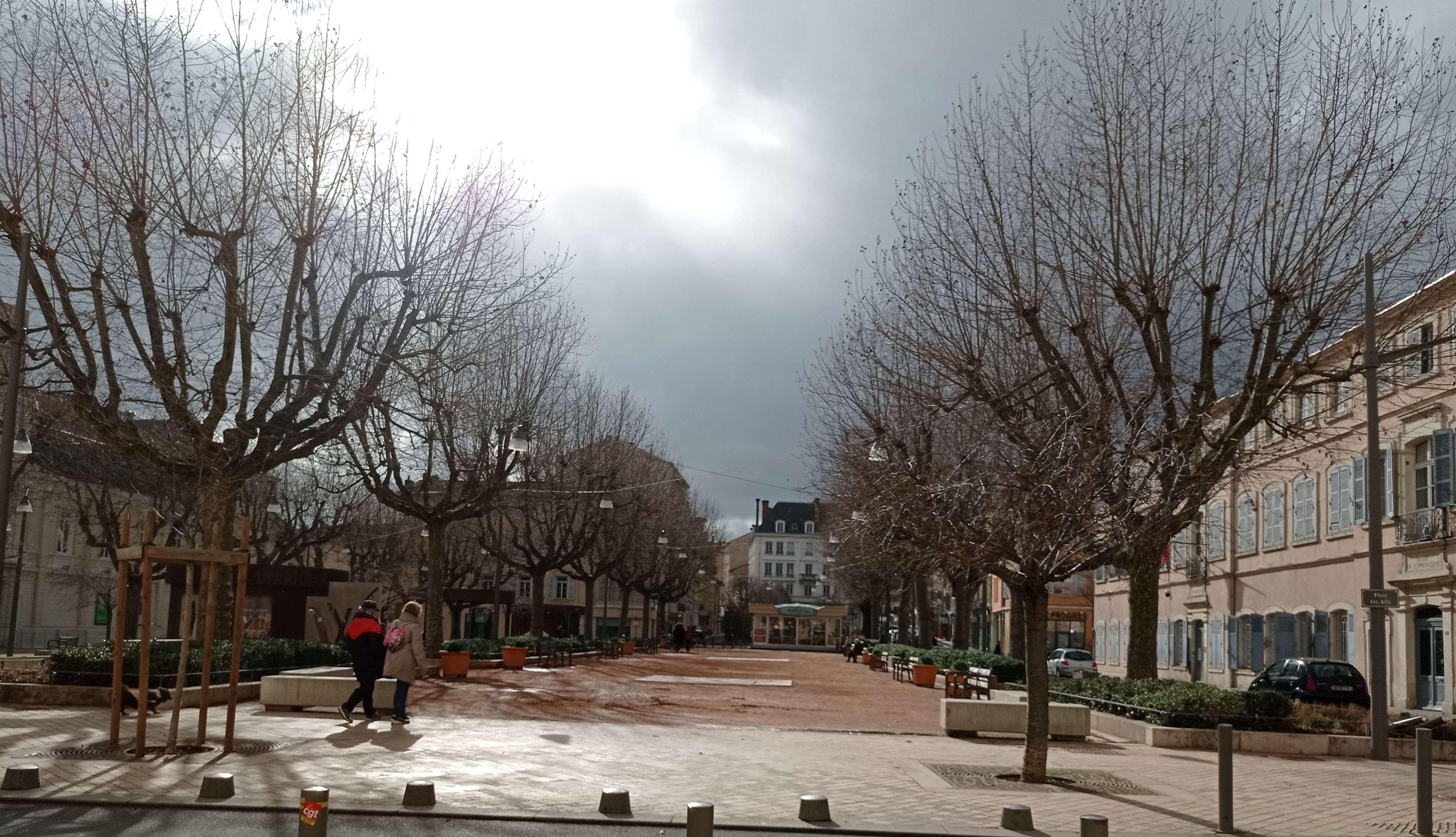 Kyriad Villefranche Sur Saone Zewnętrze zdjęcie